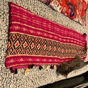 3 scarfs like new never worn